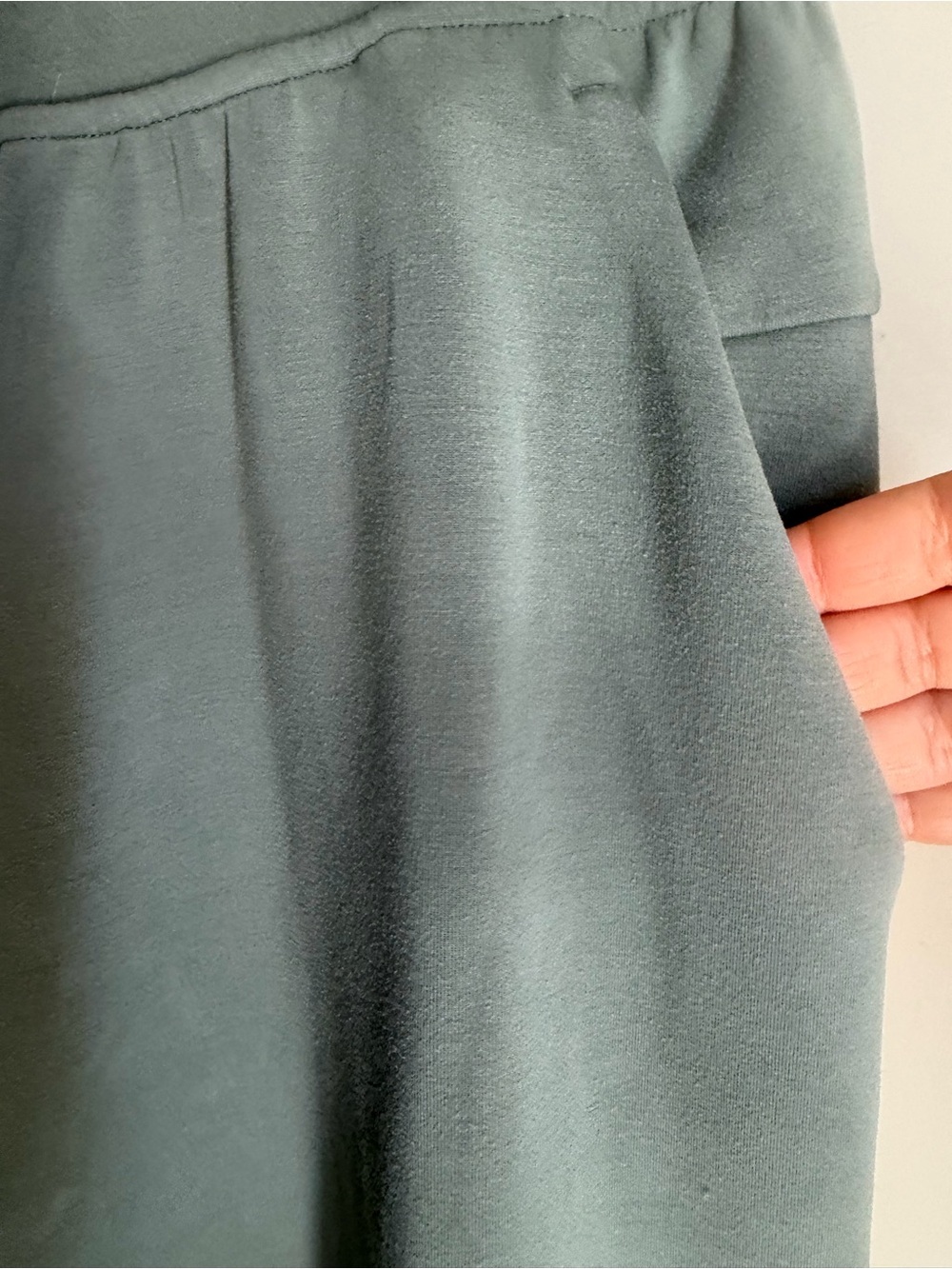 lululemon athletica Men's Sage Green Jogger Sweatpants XL sporty casual outdoors - Picture 6 of 10